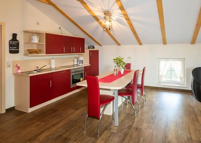 Obsttraeume Schlafen Im Weinfass *